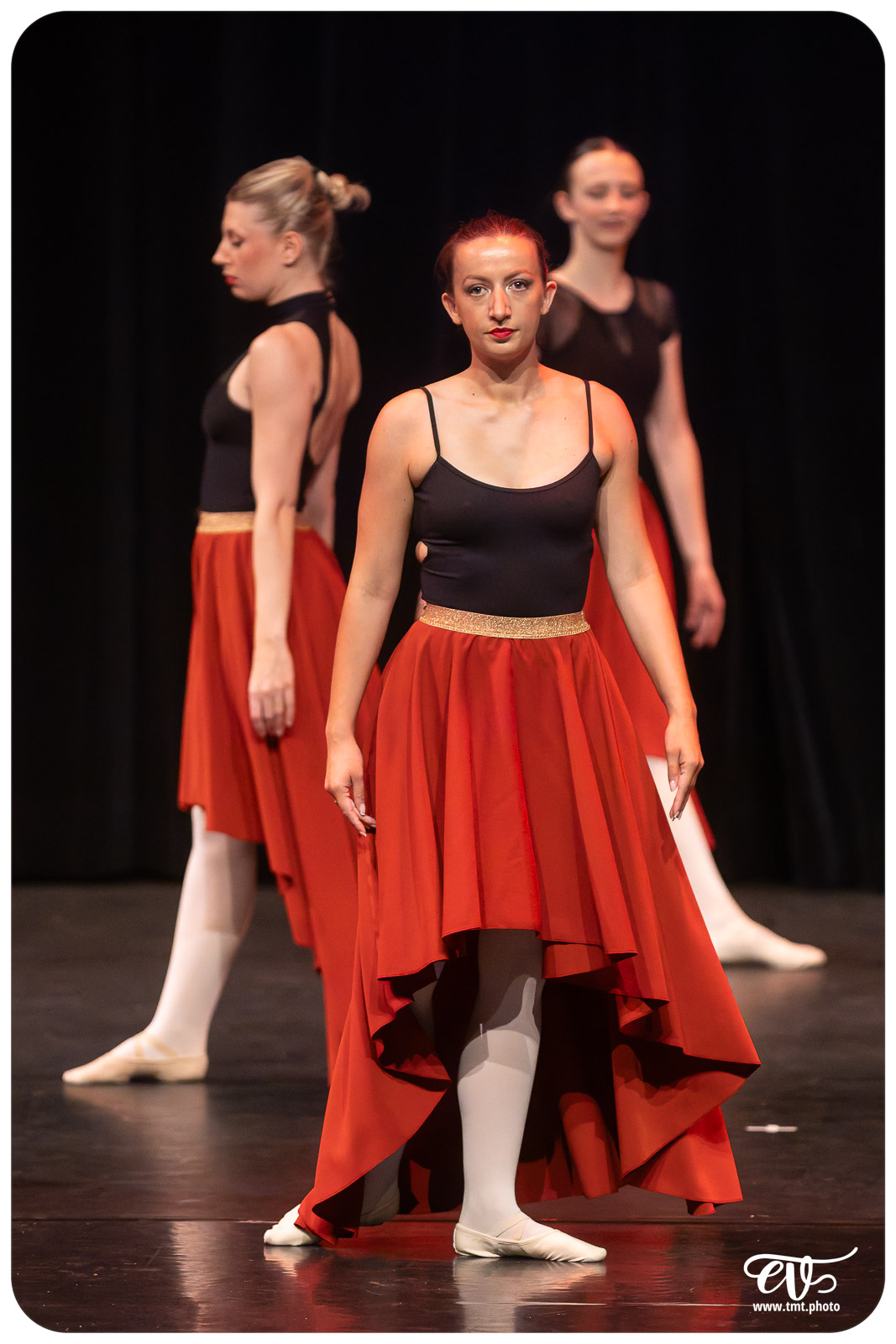 ECOLE DE DANSE CÉCILE ADAMOW